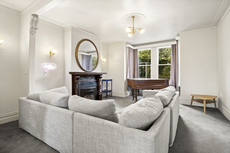 Photo of property in 81 Manor Place, Dunedin Central, Dunedin, 9016