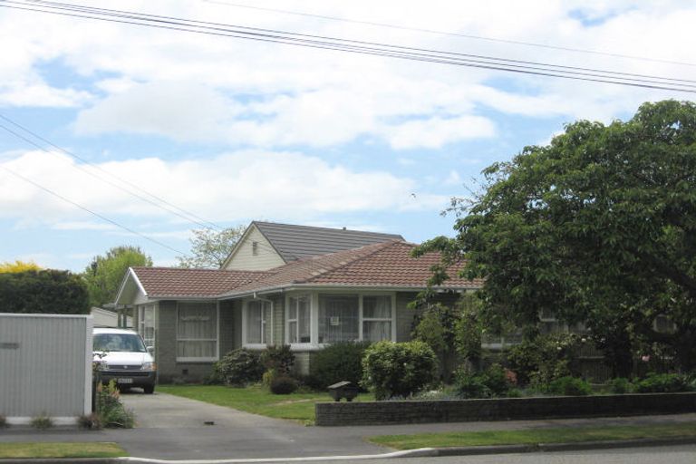 Photo of property in 84 Isleworth Road, Bishopdale, Christchurch, 8053