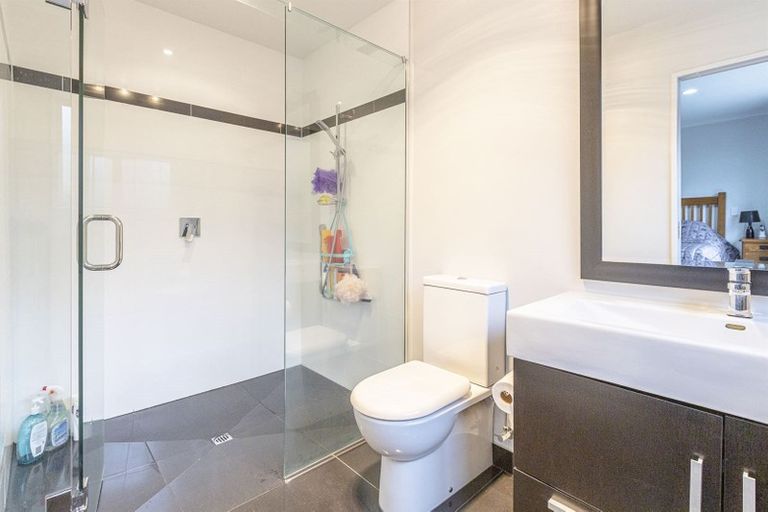 Photo of property in 7a Awatea Terrace, Hokowhitu, Palmerston North, 4410