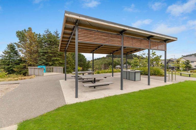 Photo of property in 14 Aquamarine Avenue, Wainui, 0992
