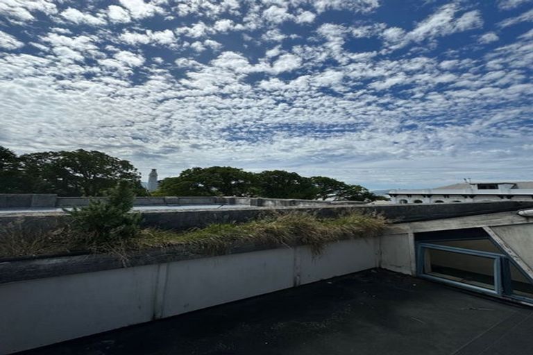 Photo of property in 8 Vogel Street, Dunedin Central, Dunedin, 9016