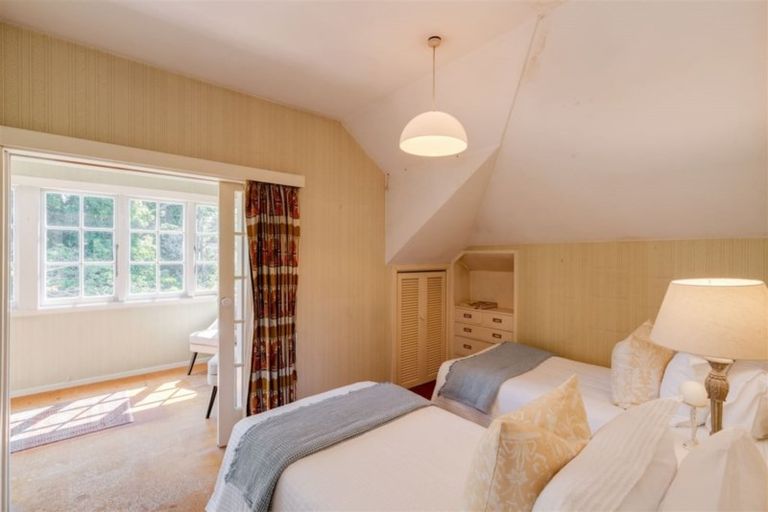 Photo of property in 27 Leinster Road, Merivale, Christchurch, 8014