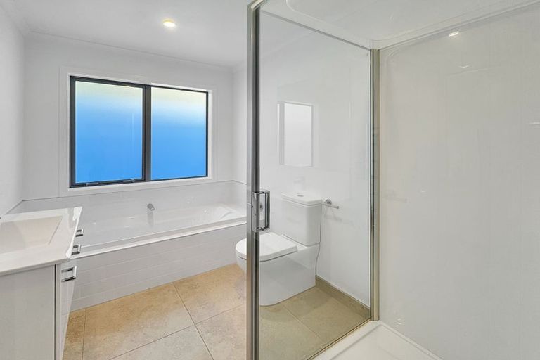 Photo of property in 34 Navarra Road, Halswell, Christchurch, 8025