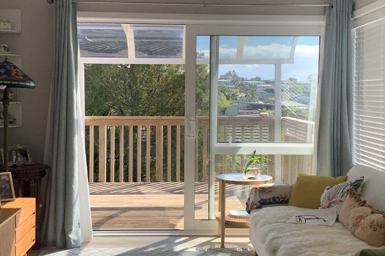 Photo of property in 2 Zion Road, Birkenhead, Auckland, 0626