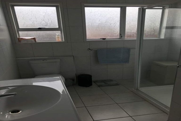 Photo of property in 1/1 Forward Street, Greenmeadows, Napier, 4112