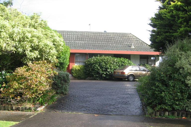 Photo of property in 24 Sanctuary Point, Sunnyhills, Auckland, 2010