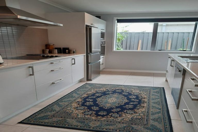 Photo of property in 8 Simms Close, Pyes Pa, Tauranga, 3112