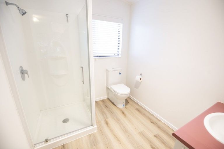 Photo of property in 72 Tauroa Road, Havelock North, 4130