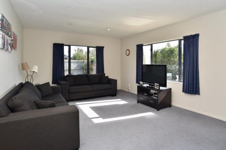 Photo of property in 10 Pukeko Place, Rangiora, 7400