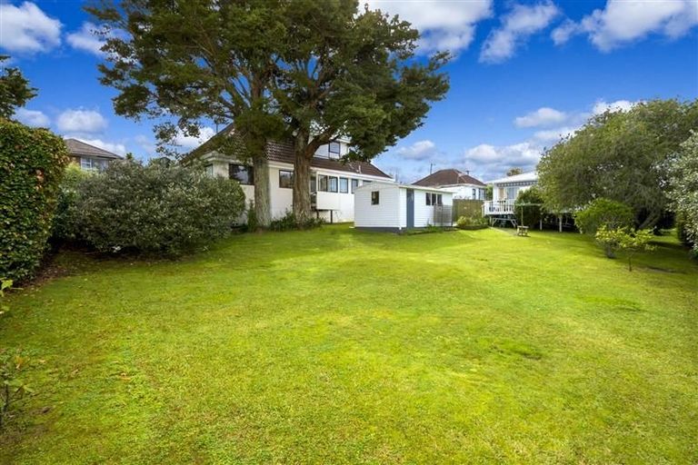 Photo of property in 70 Hillcrest Avenue, Hillcrest, Auckland, 0627