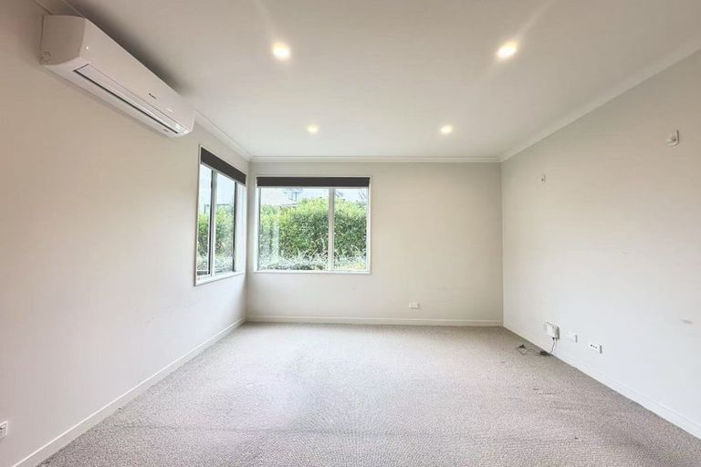 Photo of property in 57b Westgate Drive, Massey, Auckland, 0614