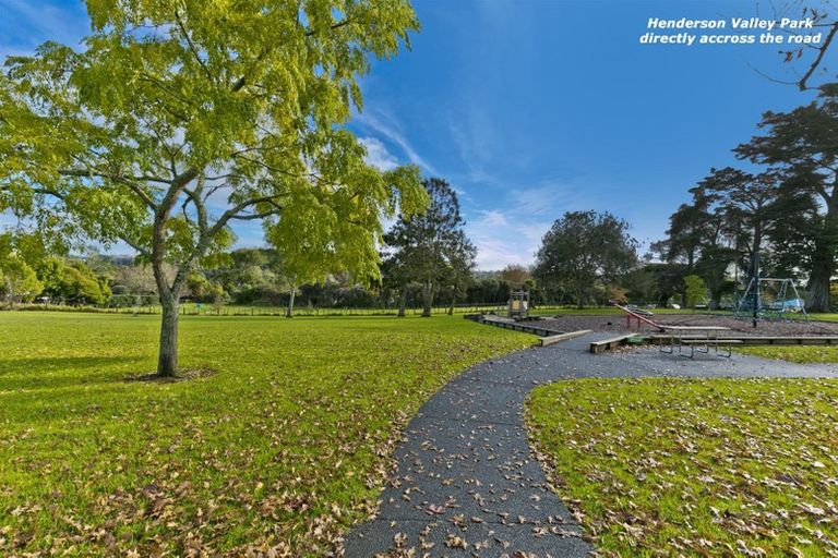Photo of property in 182 Henderson Valley Road, Henderson, Auckland, 0612