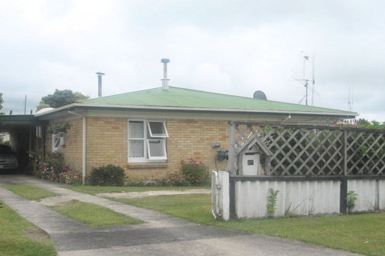 Photo of property in 27 Moehau Street, Te Puke, 3119
