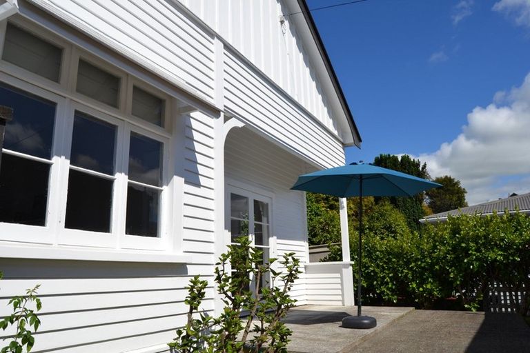 Photo of property in 2c Saint Leonard Street, Saint Johns Hill, Whanganui, 4501