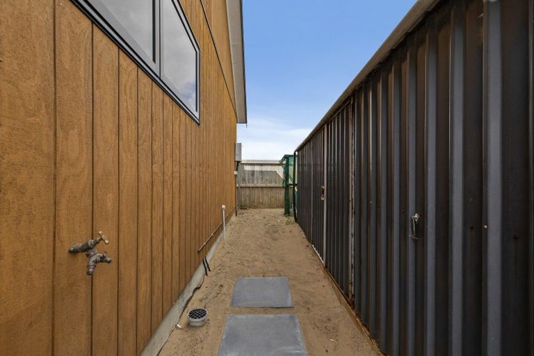 Photo of property in 30 Marram Place, Mangawhai Heads, Mangawhai, 0505