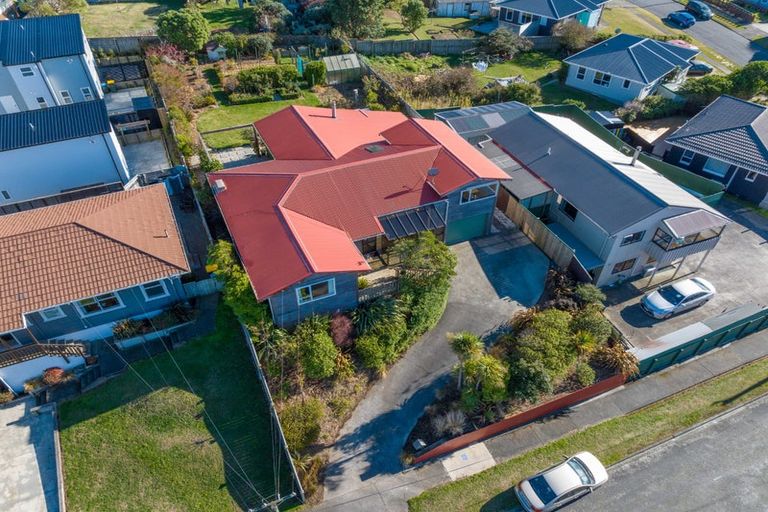 Photo of property in 38 Waiuta Street, Titahi Bay, Porirua, 5022