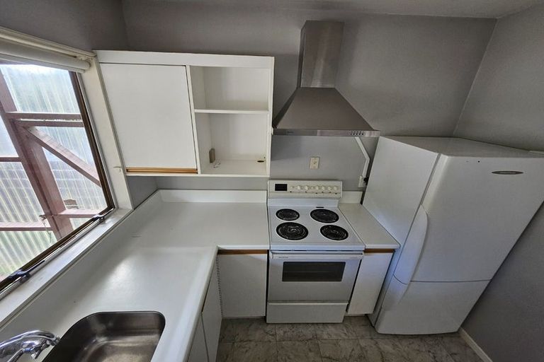 Photo of property in 19a Caesars Place, Churton Park, Wellington, 6037