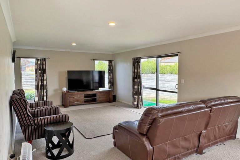 Photo of property in 63 Russell Robertson Drive, Havelock North, 4130