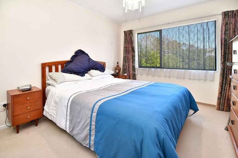 Photo of property in 17 Hammond Avenue, Hatfields Beach, Orewa, 0931