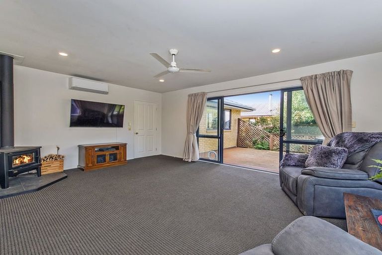 Photo of property in 13 Brooker Place, Kirwee, Darfield, 7571