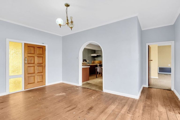 Photo of property in 202 Botanical Road, Takaro, Palmerston North, 4412