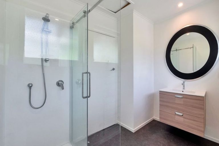 Photo of property in 1/17 Lake View Road, Takapuna, Auckland, 0622