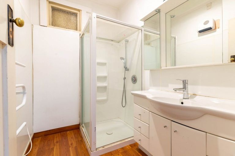 Photo of property in 7 Waimea Road, Nelson South, Nelson, 7010