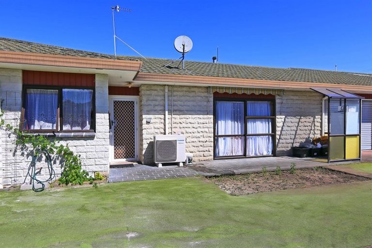 Photo of property in 2/623 Frederick Street, Mahora, Hastings, 4120