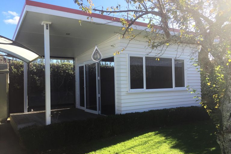 Photo of property in 68 Bryce Street, Cambridge, 3434