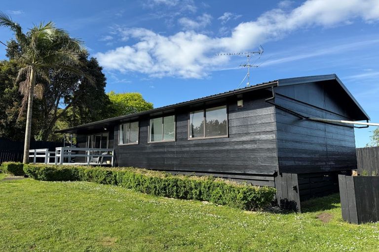Photo of property in 7 Glenbrook Road, Karaka, Papakura, 2580