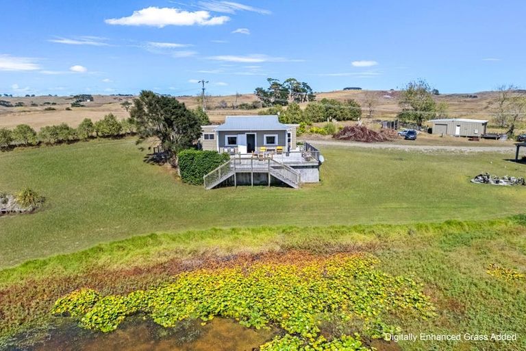 Photo of property in 225 Turkey Flat Road, Te Kopuru, 0391