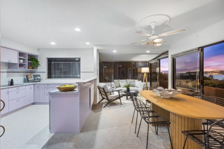 Photo of property in 11 Shuttleworth Place, Manly, Whangaparaoa, 0930