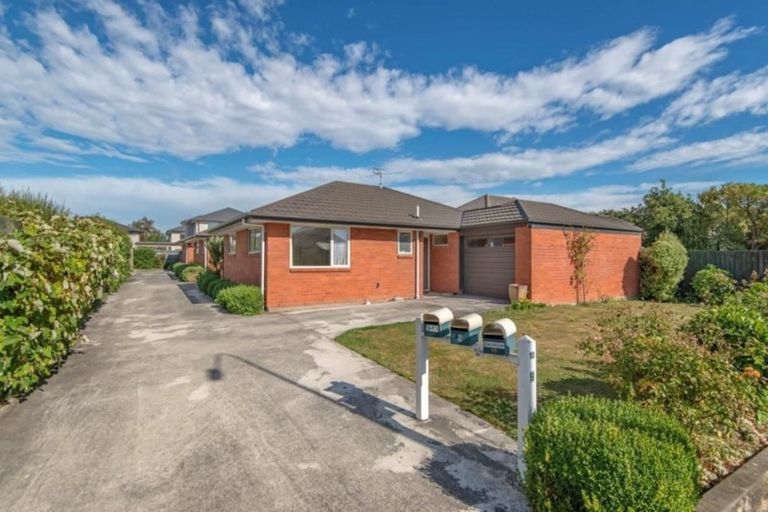 Photo of property in 1/13 Tika Street, Riccarton, Christchurch, 8041