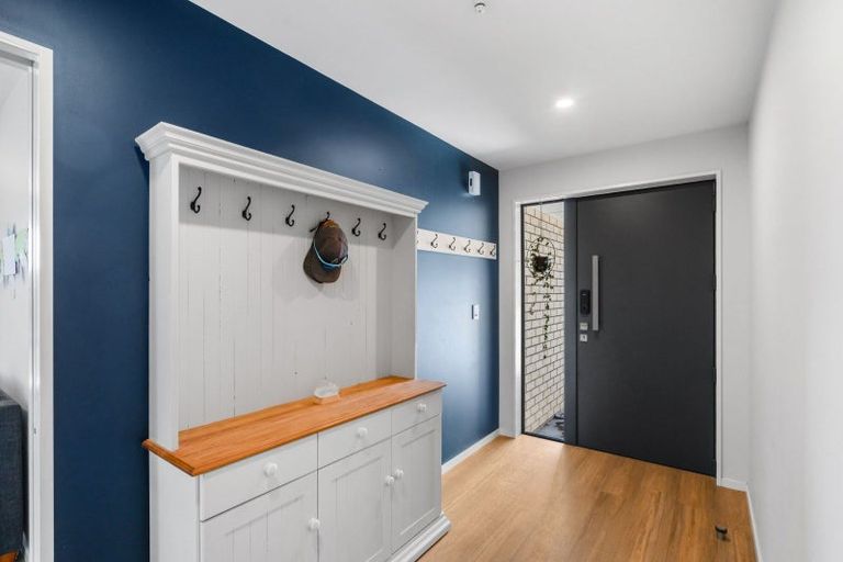 Photo of property in 16 Cherry Avenue, Darfield, 7510