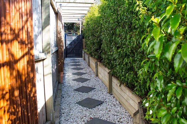 Photo of property in 7 Lowburn Place, Clover Park, Auckland, 2019