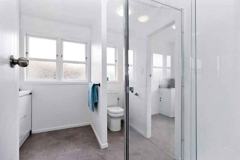 Photo of property in 12 Sunnyside Road, Nawton, Hamilton, 3200