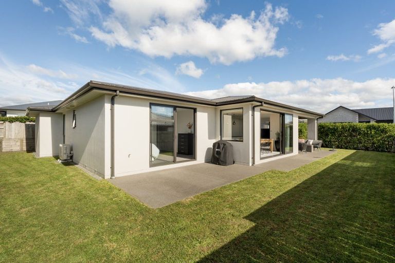 Photo of property in 63 Ruba Way, Ohauiti, Tauranga, 3112