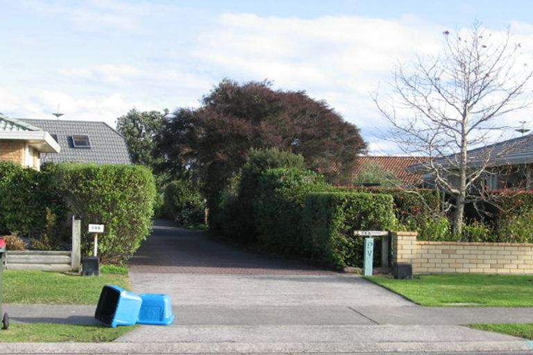 Photo of property in 166 Lakeside Drive, Orewa, 0931