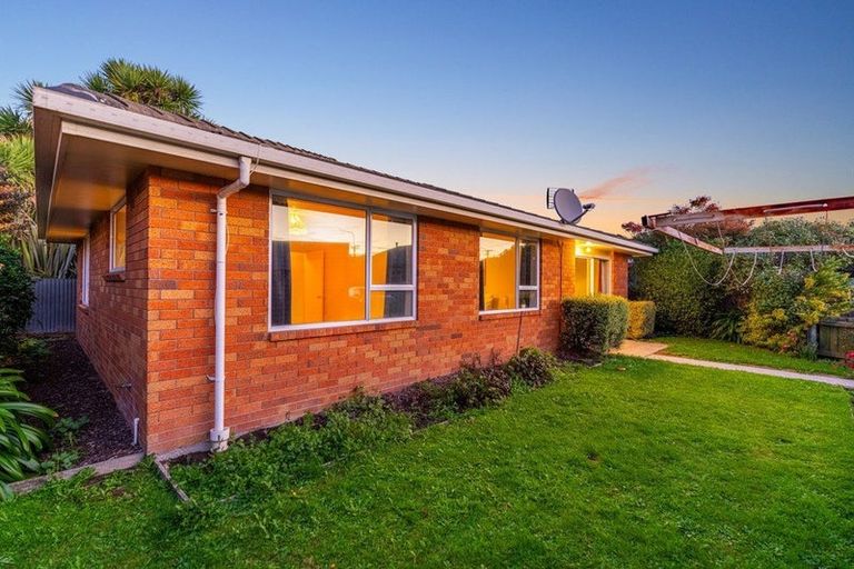 Photo of property in 2/138 Milton Street, Somerfield, Christchurch, 8024