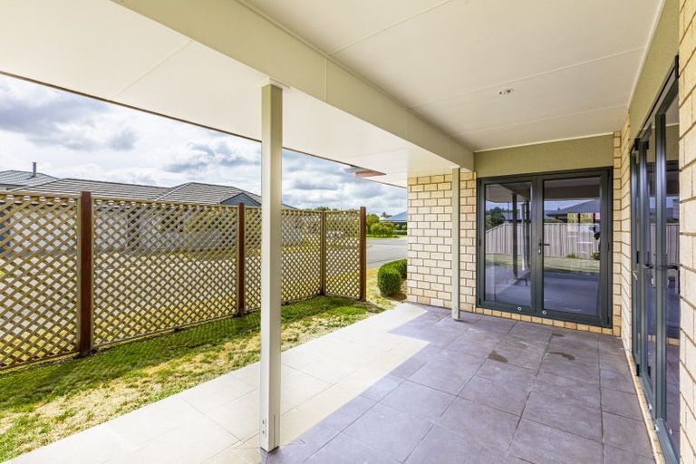 Photo of property in 24 Belgrove Place, Waipukurau, 4200