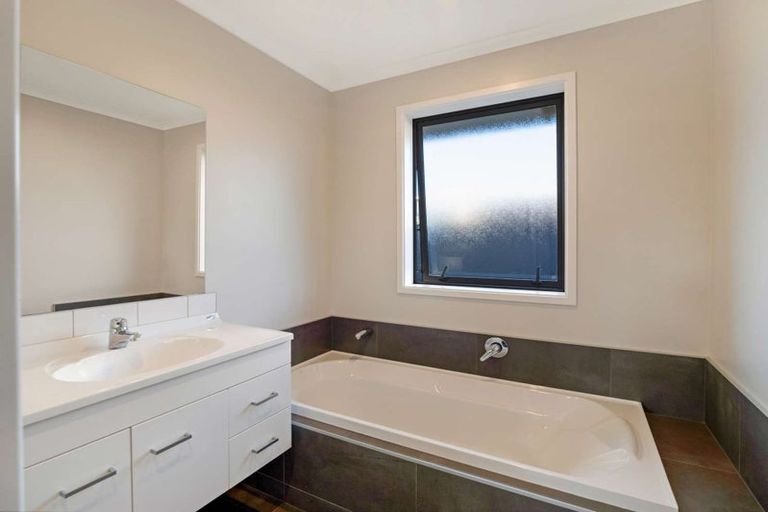 Photo of property in 34 Lignite Drive, Rolleston, 7614