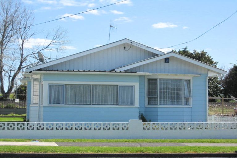 Photo of property in 57 Hakanoa Street, Huntly, 3700