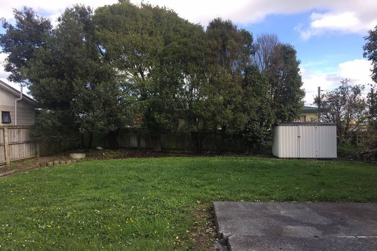 Photo of property in 23 Walters Road, Takanini, 2112