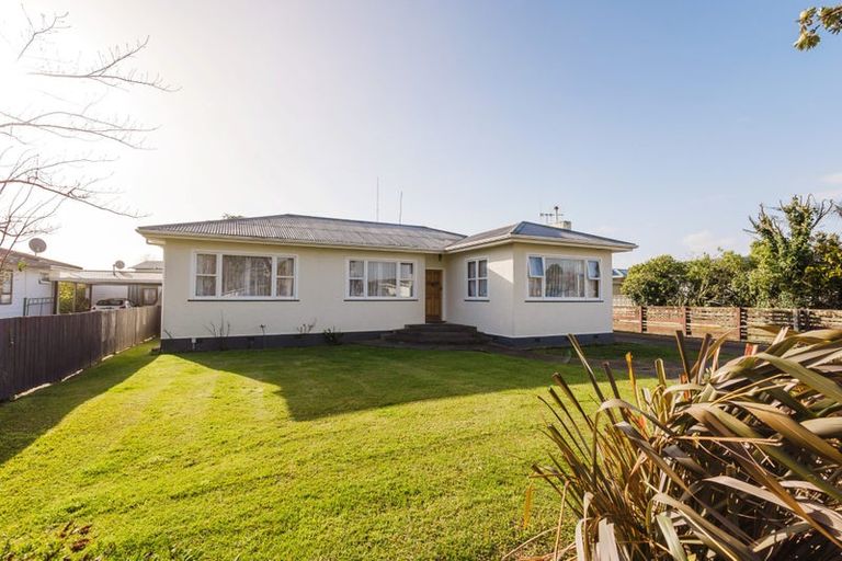 Photo of property in 55 College Street, Awapuni, Palmerston North, 4412