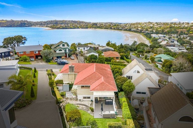 Photo of property in 19 Monyash Road, Manly, Whangaparaoa, 0930