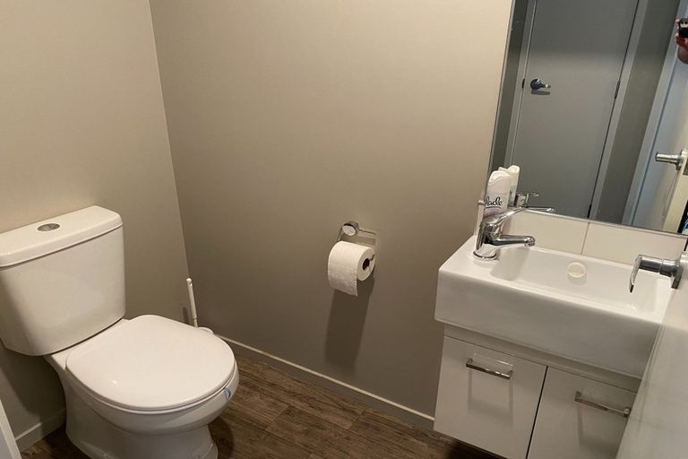 Photo of property in 4/114 Old Farm Road, Hamilton East, Hamilton, 3216