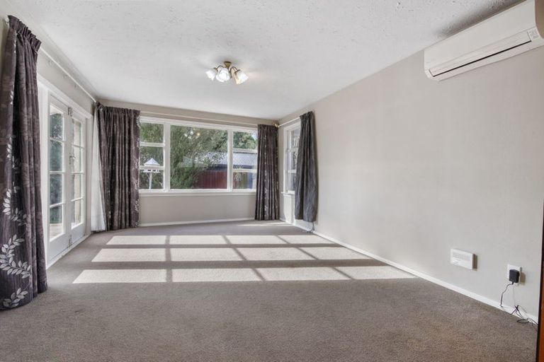 Photo of property in 15 Ebony Street, Bishopdale, Christchurch, 8053