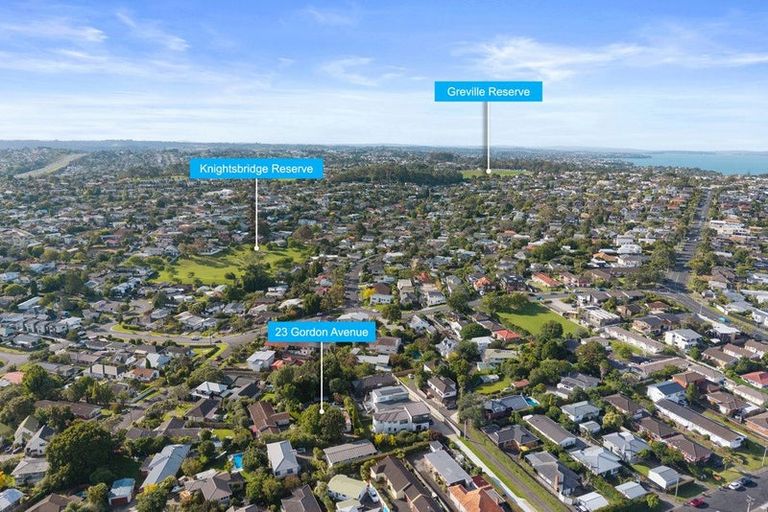 Photo of property in 23 Gordon Avenue, Forrest Hill, Auckland, 0620