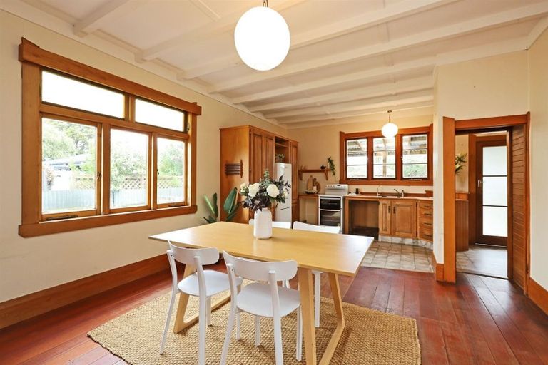 Photo of property in 214 Lovedale Road, Saint Leonards, Hastings, 4120