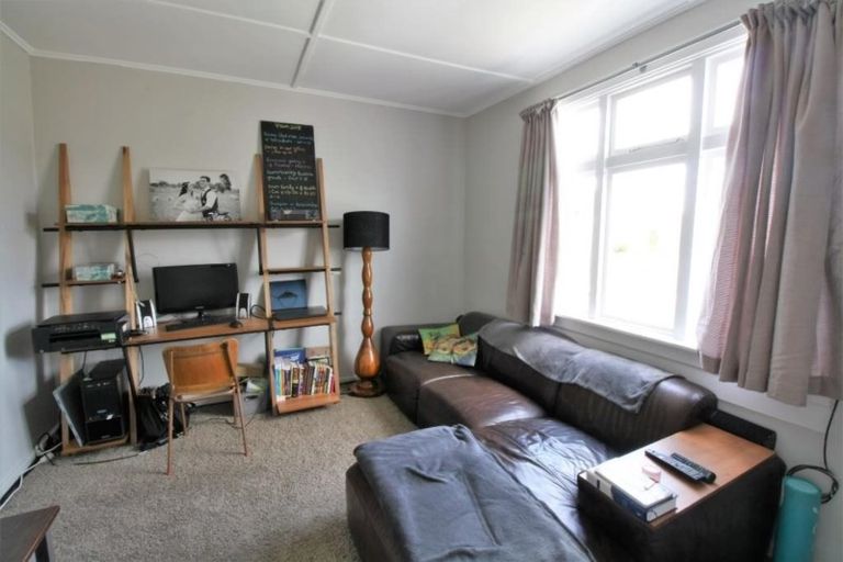 Photo of property in 22 Gordon Street, Strathern, Invercargill, 9812